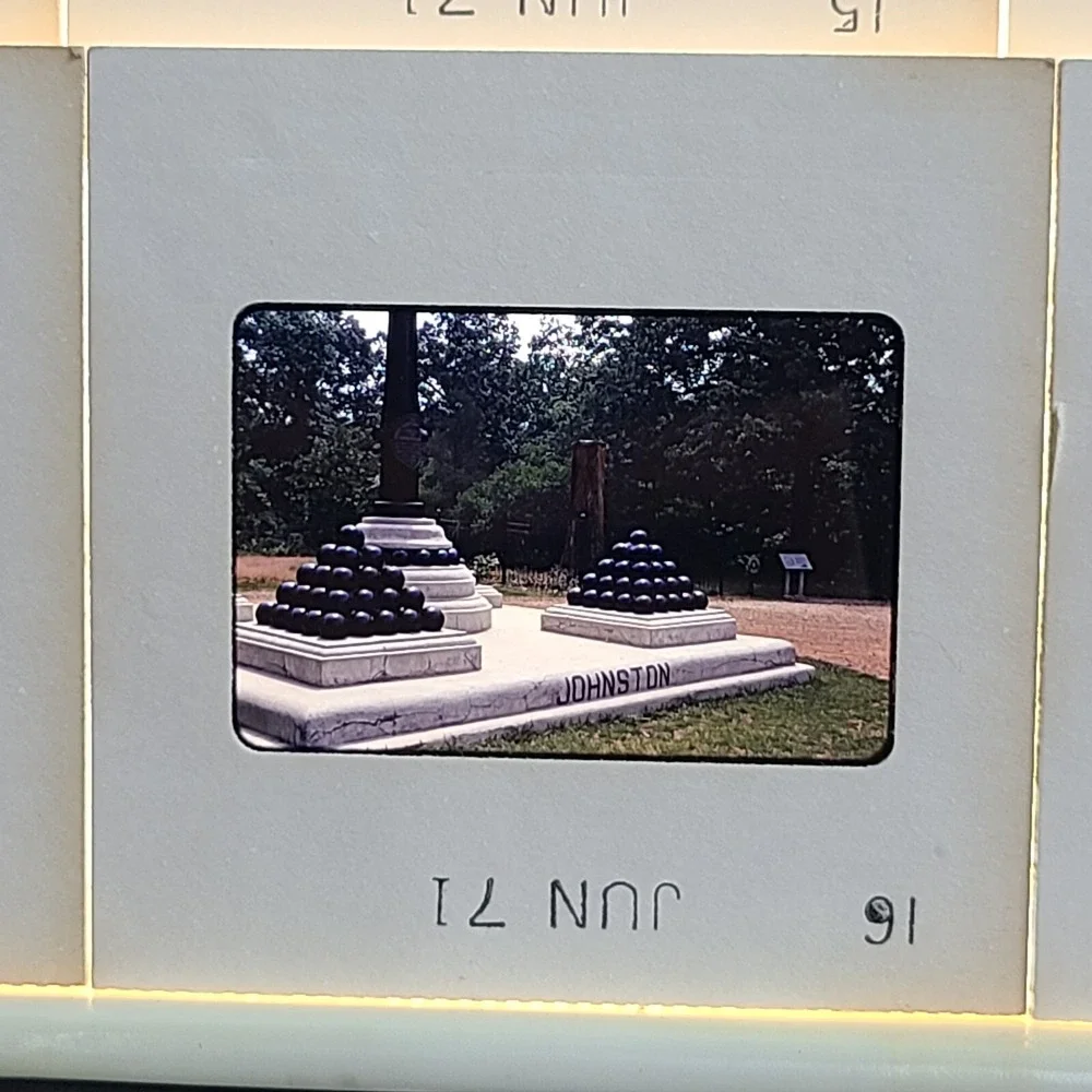 Lot of 30 Slides Civil War Battlefields Tourist Scenery Photos 1971‎